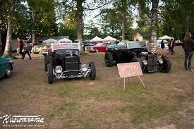 Pistons Of Finland Car Club Member Jussi Luntamo Receiving The Best Hot Rod Award For His Newly Completed 1932 Ford Roads 1932 Ford Roadster Car Club Roadsters