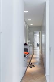 Tablette et plateau de table. Amenager Un Dressing Dans Un Couloir Conseils Et Idees Cote Maison