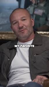 As a podcast host, I always have to make sure I'm presentable. The blade  comb has saved me more times than I can count. 😂