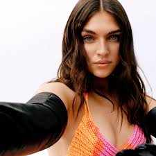 Mae Muller: 'I hate this country' tweet wasn't ideal — I love the UK