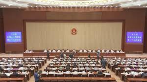 毒煙攻港 應變遲鈍5小時 通報機制好廢 鄭若驊夫潘樂陶旗下安樂工程安裝 東九龍警總升降機故障 ３輔警被困 質疑夏博義勾結外國勢力 團體赴. Cmwmcyn4dfpzvm