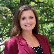 Jenny Pyle's Instagram, Twitter & Facebook