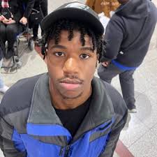 Michael Marshall (@mikemars0)