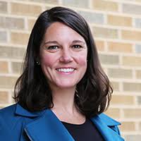 Dr. Emma Thacker: Associate Professor