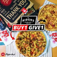 Key pieces of pizza hut hand tossed vs pan. Pizza Hut Celebrates Riders Pizza Day On June 30 Speed Magazine