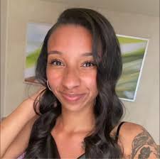 What are the pros and cons of Carnival Radiance?