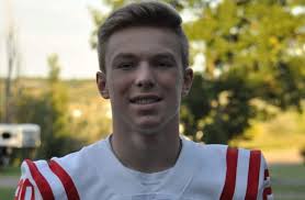 Grayson Hanson's Instagram, Twitter & Facebook