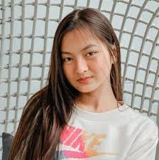 Koleksi video cewek2 cantik,sexy, tembam & goyang mantap # tiktok hot official. Pecinta Tiktok Goyangan Tiktok Hot Facebook