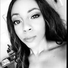 Amazon.com: At Thy Word: Sharing a Life Changing Experience. Where the Word  of God Made the Difference.: 9781664280625: Quinn, Ethel: ספרים