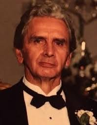 Janice Diebold's Instagram, Twitter & Facebook