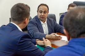 В минувшую пятницу в одном из домов химок произошел взрыв бытового газа. Deputaty Yabloka Vynuzhdeny Sobirat Dengi Dlya Oplaty Usherba Po Resheniyu Suda Kotorogo U Nih Net Mbh Media