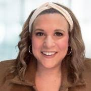 Allison Mckee's Instagram, Twitter & Facebook