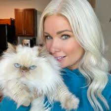 The Bonita Springs Poker Room launched last Tuesday with The Brass Tap  restaurant and bar along Bonita Beach Road in front of the former  Naples-Fort Myers Greyhound Track. The new local destination