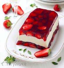 20 Desserts Aux Fraises Qui Vont Vous Donner Des Idees Cet Ete La Fraise Liegeoise Un Vrai Delice Dessert Fraise Recette Avec Des Fraises Recette Framboise