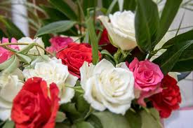 Rosenbouquet Nachbarschaft Erdbeeren Rosen Tippszumfeiern Halle Saale Stadt Halle Saale Halle