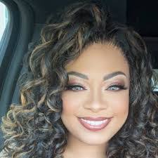 Marissa Farris's Instagram, Twitter & Facebook