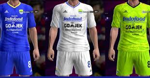Get all the latest dream league soccer kits and logos and all other stuff of dream league soccer. Pes 2013 Persib Bandung Fantasy Kits Kazemario Evolution