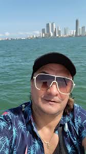 Que Onda Perdida En vivo GUATEMALA En las ferias de Rodeo en Poptun Pete  #Guatemala #karenlizz @grupofirme @karenlizzoficial #regionalmexicano