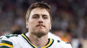 Dad and soon-to-be stepdad share sweet moment with young daughter in viral  photo