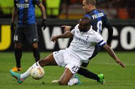 According to him, the results earned by both chelsea and tottenham hotspur showed that they are title contenders. William Gallas Avb Dropped Me At Tottenham With No Explanation Cartilage Free Captain