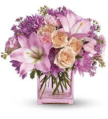 Birthday Flowers For Mom Delivery Send Mom A Teleflora Just Like Her Flower Bouquet This Mothers Day Imjustlikeher Mothersday Flower Delivery Birthday Flower Delivery Flower Arrangements