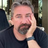 Sean Woodside's Instagram, Twitter & Facebook