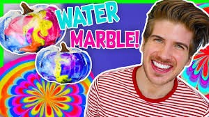 Avery Gray (@aaveeerrrryyyy)