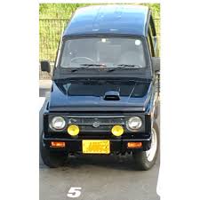 seishi maesakoさんはinstagramを利用しています それゆけｼﾞﾑｦ 150 000 過ぎもf6aﾀｰﾎﾞｴﾝｼﾞﾝは元気ですよねー 運転席の足元が金魚が飼える位水浸しになったりエアコンファンから枯葉が飛んで来たりワイパーが途中で止まったりするけど愛 ジムニー ジムニー