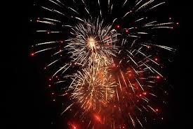 Défilé du 14 juillet, feu d'artifice, concerts, bals des pompiers : En Touraine Les Feux D Artifice Du 14 Juillet Victimes Du Coronavirus Info Tours Fr L Actualite De Info Tours Fr