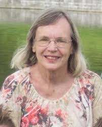 Meredith Fay's Instagram, Twitter & Facebook