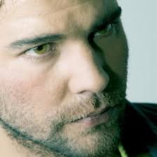 Armando Miguel Gómez: Vivir para actuar