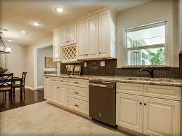 Bristol Antique White Kitchen Cabinets Design Ideas Lily Ann Cabinets I Antique White Kitchen White Kitchen Cabinets Antique White Kitchen Cabinets