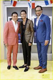 The cast of in the heights singing blackout. Lin Manuel Miranda Wore Special Shoes To In The Heights Premiere With Wife Vanessa Nadal Photo 4567042 Jon Chu Lin Manuel Miranda Luis Miranda Quiara Alegria Hudes Vanessa Nadal Pictures Just Jared