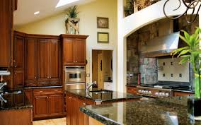 luxury & upscale kitchen cabinets