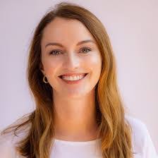 Louis Barreto's Instagram, Twitter & Facebook