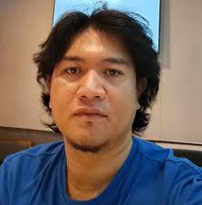 Malayo man ang agwat ng kanilang mga edad, pinatunayan nina Vic Sotto at  Pauleen Luna na hindi kailanman ito naging hadlang sa kanilang  pagmamahalan. Ang ilang bahagi ng eksklusibong panayam ni Ms.