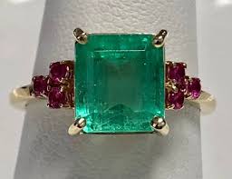Green Emerald Ring Emerald And Ruby Ring Colombian Emerald Etsy In 2020 White Sapphire Engagement Ring Emerald Ring Colombian Emerald Ring