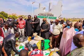 Check spelling or type a new query. Repentant Looters Seek Forgiveness From Plateau State Govt As They Return Stolen Items Stechitegist