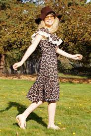 Earn victory points by sewing on buttons. Calico Board Game Canada