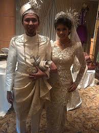 Schönste brautkleid für den schönesten tag. Pin Auf Weddings All Around The World