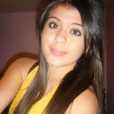 Esther Mena (@esthermena02)