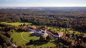 Persönliche empfehlung erhalten top bewertungen aus vielen portalen von experten empfohlen in ihrer nähe. Explore Stuttgart And Start Your Citytrip At Waldhotel Stuttgart Waldhotel Stuttgart