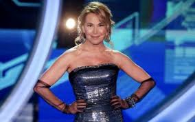 Tanti sono gli anni che barbara d'urso, 59 anni, dà a se stessa, e a questo momento della vita. Barbara D Urso Scende In Politica