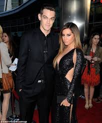 Intuitive fred888: Red Carpet with Lindsay Lohan and Charlie Sheen