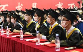 نتیجه جستجوی لغت [graduates] در گوگل