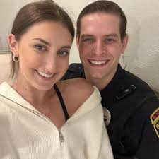 Sydney McNabb and Brandon Dodson's Wedding Website