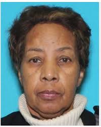 THANK YOU EVEYONE SHE WAS FOUND SAFE.💛💛💛💛💛 SHARE SHARE SHARE PLEASE!!!  Her name is Diana Poloski She was last seen wearing a pink tank top and  black yoga pants with pink logo