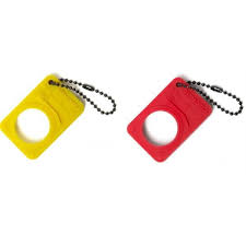 Porte Cles Decapsuleur Platine Vinyle Achat Porte Cles Utilitaire Cadeau Maestro Porte Cle Decapsuleur Porte Cle Decapsuleur
