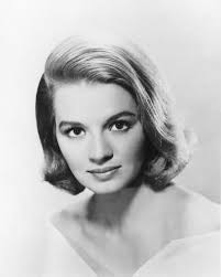 Lee Marvin and Angie Dickinson in Point Blank