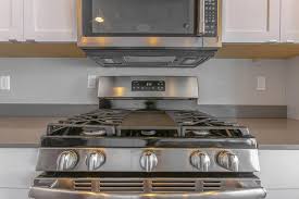 A microwave can be a great way to warm up leftovers and cook food quickly. The Best Over The Range Microwaves Of 2019
